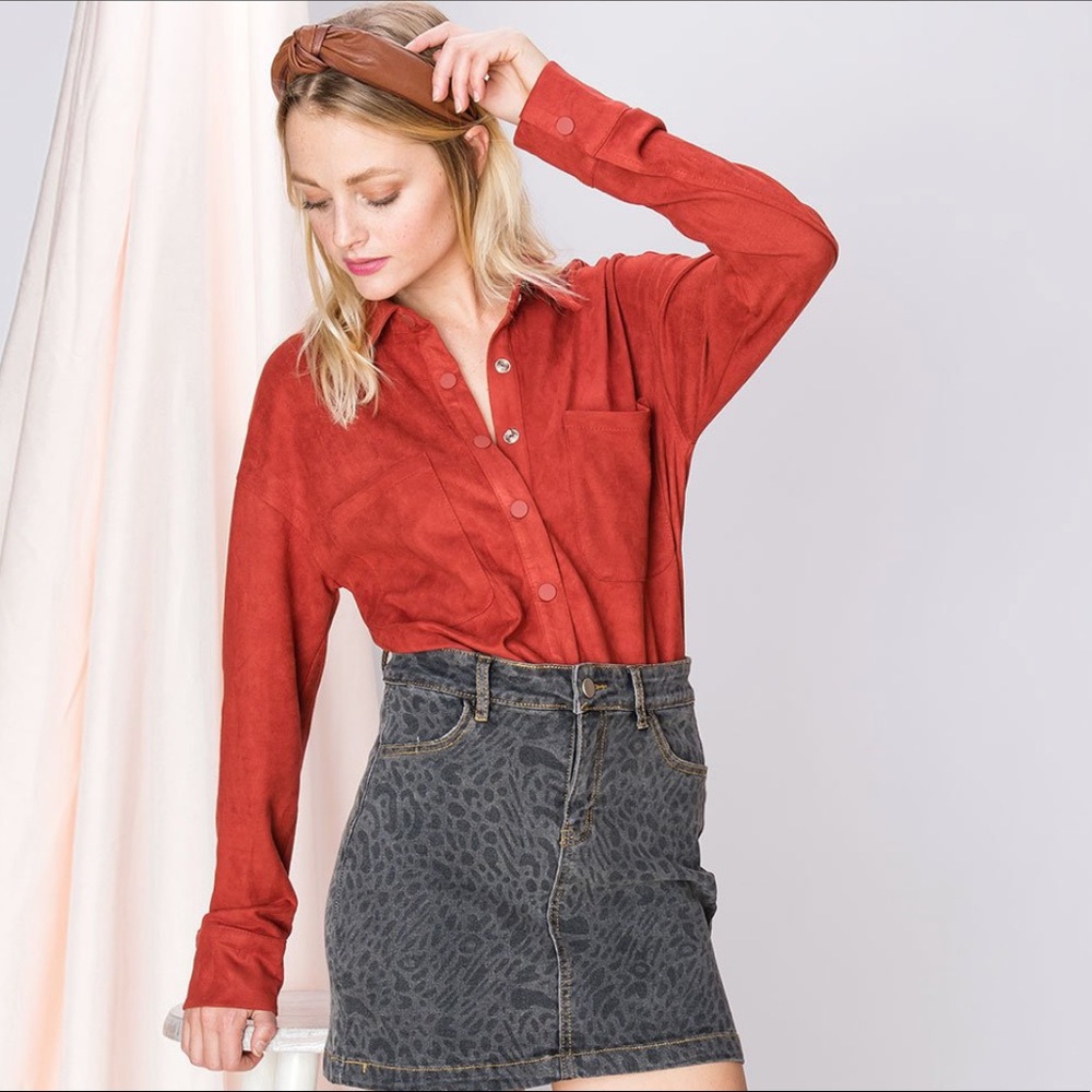 Collard bodysuit